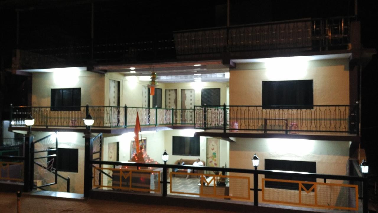 Hotel Madhumalti Матеран Екстериор снимка