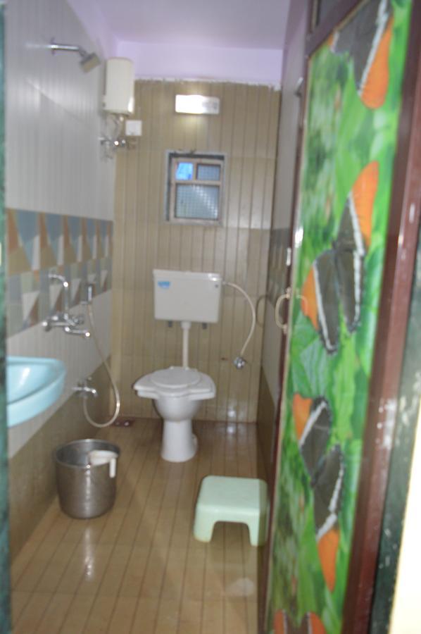 Hotel Madhumalti Матеран Екстериор снимка